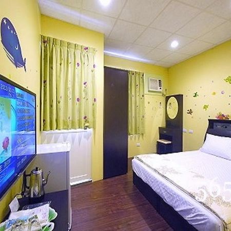 Apartmán Hua Qiao De Jia Donggang Exteriér fotografie