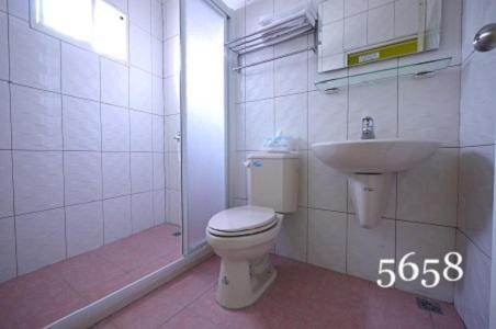 Apartmán Hua Qiao De Jia Donggang Exteriér fotografie