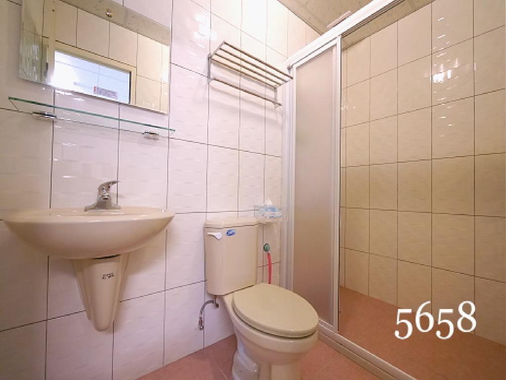 Apartmán Hua Qiao De Jia Donggang Exteriér fotografie